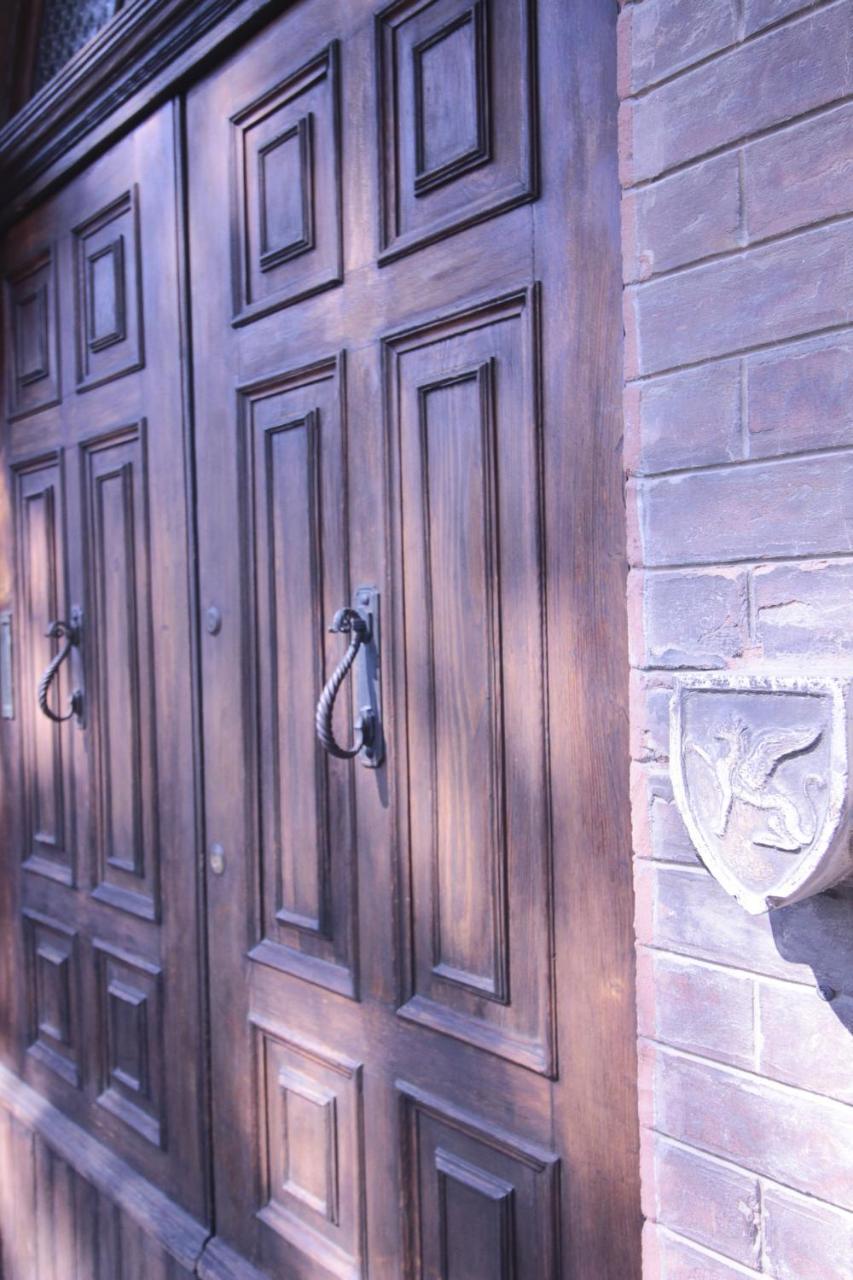 I Grifoni Maison d'hôtes Ferrare